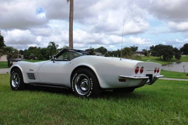 MARTINSRANCH 70 Corvette Convertible (4) 